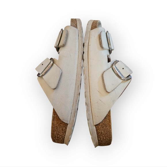 Birkenstock Arizona White Leather Big Buckle Sandals w/Silver Toned Hardware - Picture 4 of 8